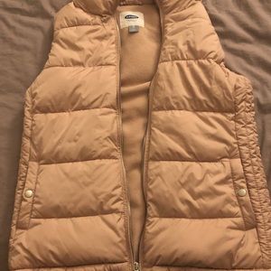 Old Navy Frost-Free Puffer Vest, pink XS